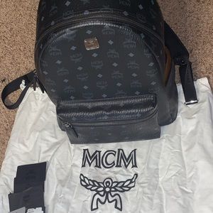 MCM Backpack Medium Black